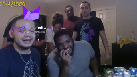Wholesome moment in Mizkif's House