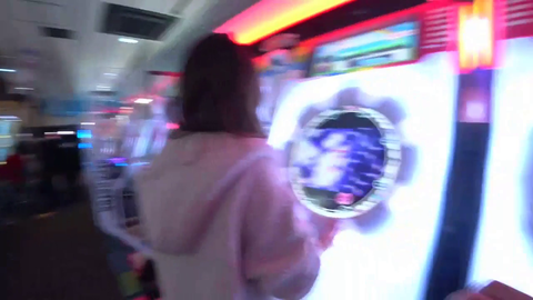 japanese woman destroys poki