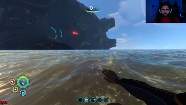 Esfand scared in Subnautica
