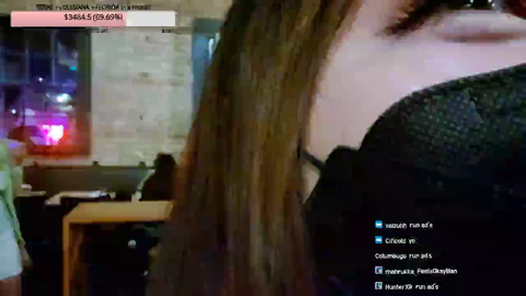 Braid/The Witness dev and streamer j_blow randomly sitting behind Iris with his laptop right after she just randomly met OTK members.