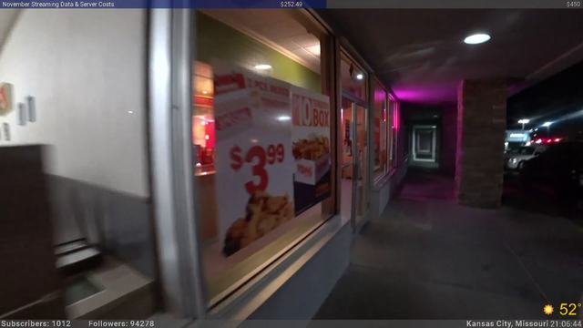 StephenIRL finally finds a Popeye's without a line and goes to get his long-awaited chicken sandwich