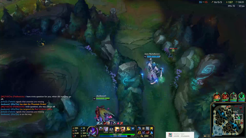 Fauxre fakes League gameplay, doesn't realize we can hear her press push-to-talk binds but not gameplay binds