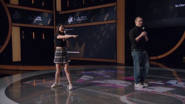 Steve jobs sings Arcane theme song