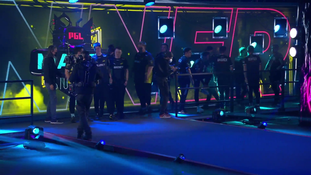 s1mple finally gets his major
