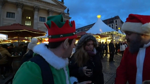 Santa's little helper puts nosey bitch in her place
