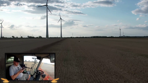 Farming streamer caught a fox on drone camera