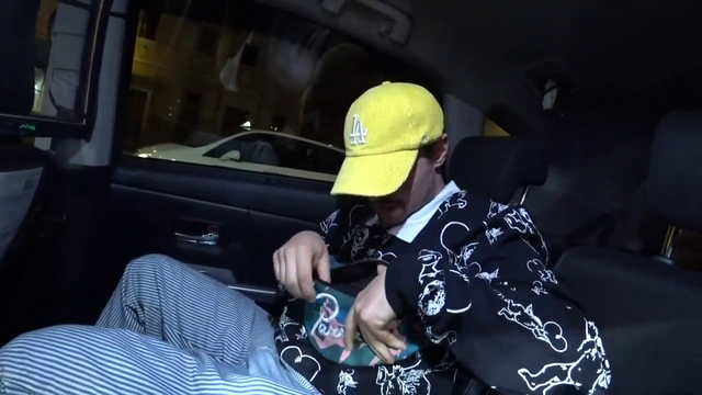 Rich and Cyr get scammed