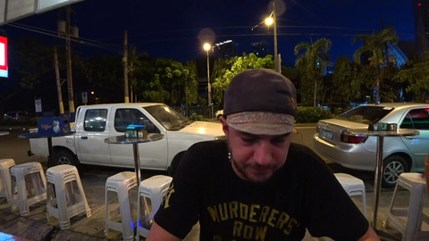 Shook gets scammed by a girl who pretends she is working as a waitress