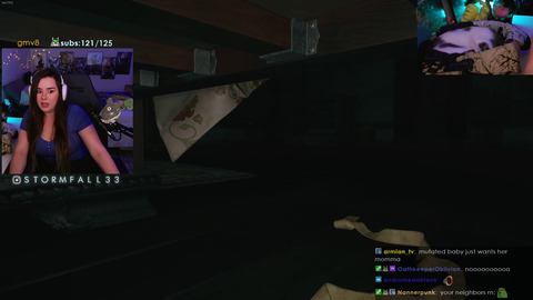 Streamer's cat stretches at the perfect time