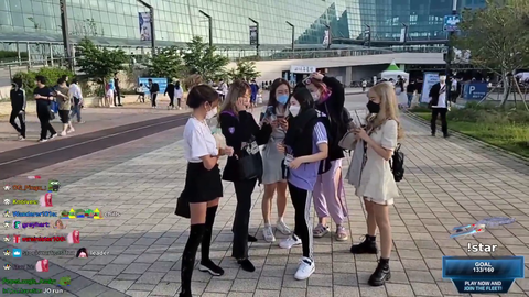Jo yoinks Hachu's stream