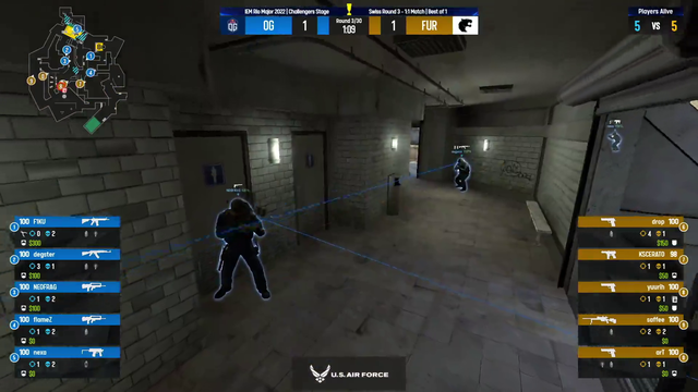 CSGO Major player has butter fingers