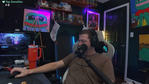 Bro watches jelking-tutorials and wife walks in. 
