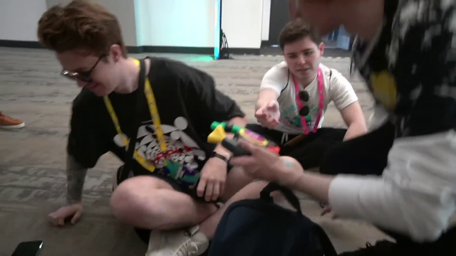 XQC gets the BOP-IT WORLD RECORD