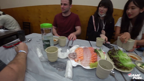 Koreans Making Fun of Mizkif's Chopstick Skills