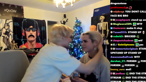xqc kisses nyyxxii
