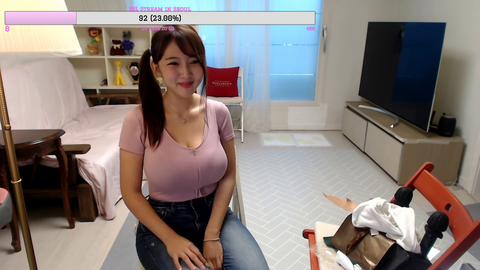 velvet_7 - Velvet trying to rebrand herself