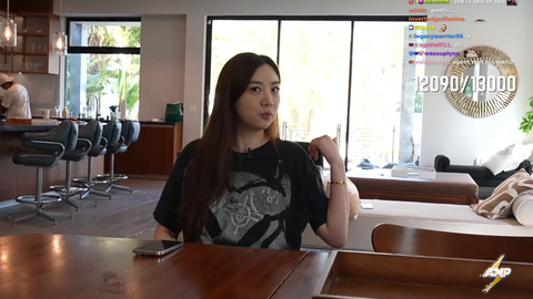 Agent’s First Time Listening to Fanfan’s TMI Convos