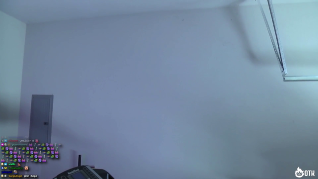 Esfands new wireless gym setup