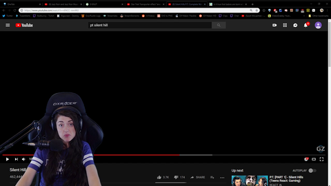 BadBunny calls her non-subs leeches for consuming her content without paying for it.