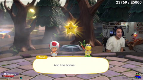 Mizkif loses Mario Party to Amouranth