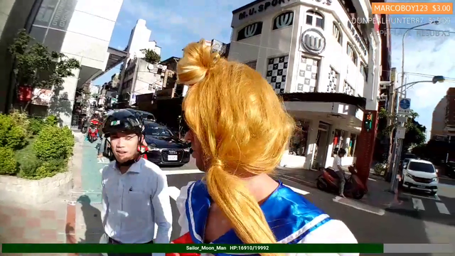 Streamer gets modeling job