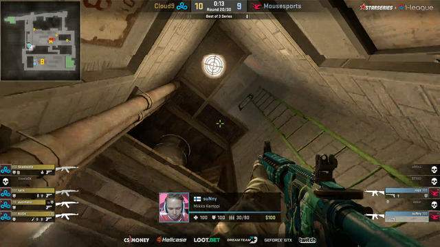 Pro CS:GO player kill teammate during tournament match.