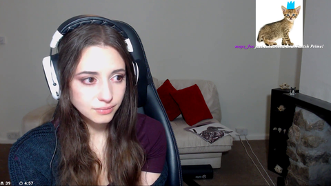 Anita is no longer triggered by banana PogU