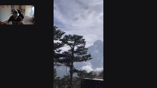 erobb viewer climbed Mount Everest