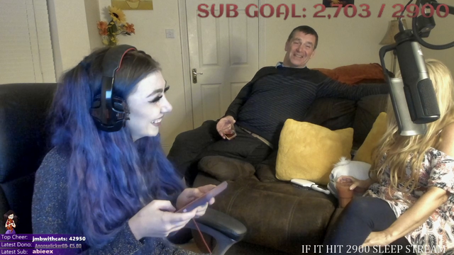 Jschlatt cusses out Minx's parents