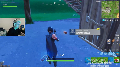 XQC does his best Ninja impression