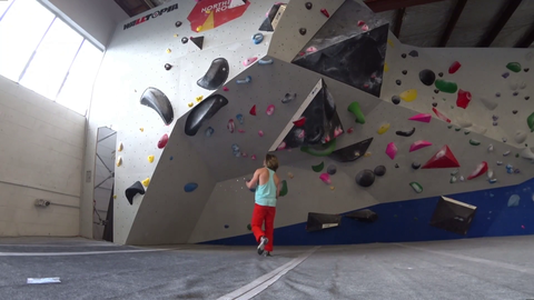 Quin69 - Gigathil goes bouldering with the POE boys