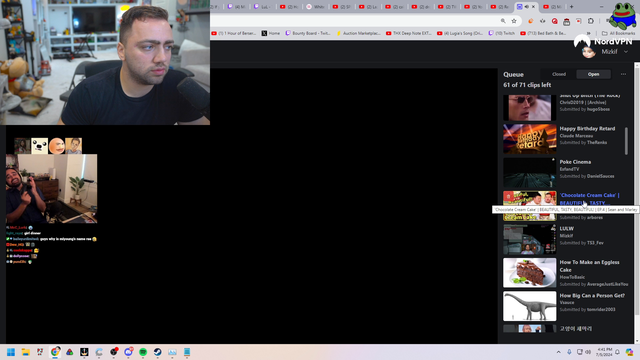 Mizkif gets angry and yells at his community for being unfunny