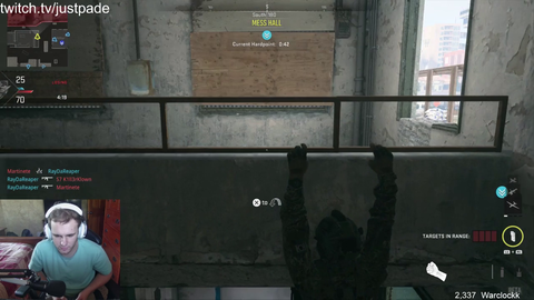 Streamer realizes MW2's third person mode is just Metal Gear Online