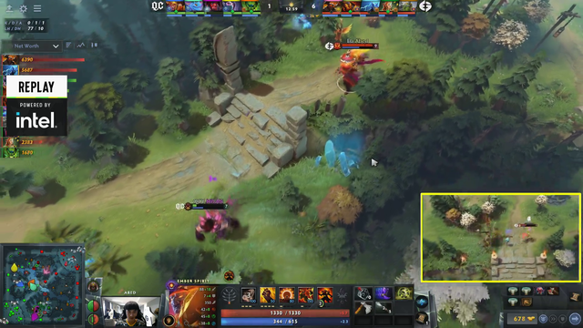 DotA pro gets caught with his pants down