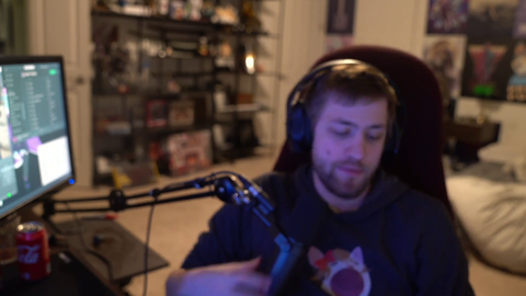 sodapoppin shows his tinder pics