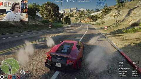 xQc wins a race for the first time on GTA RP