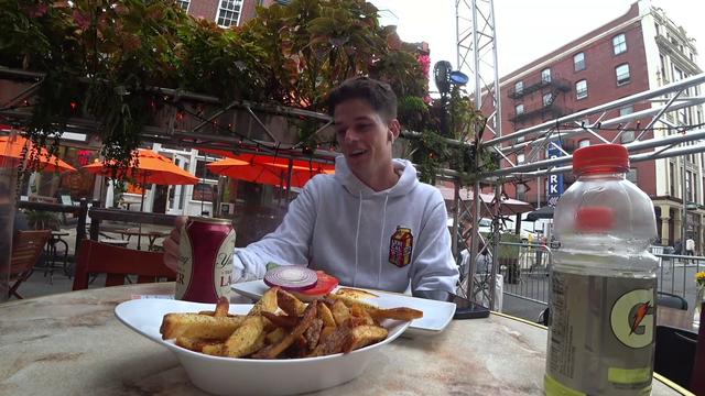 Nate Hill orders a burger and but it comes with no meat