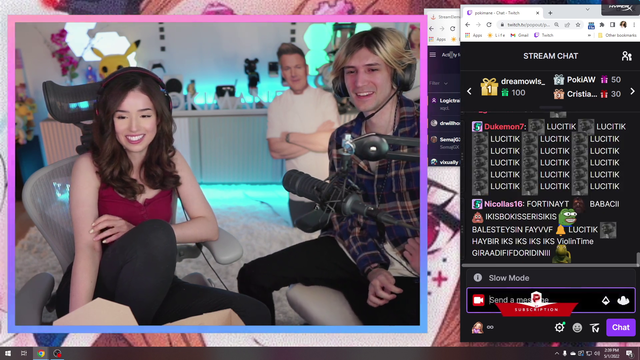 Face smoothing filter malfunction on pokimanes stream. Look at the top of xqc left eyebrow