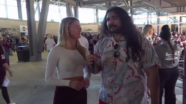 Esfand falls in love at first sight STUNLOCKED