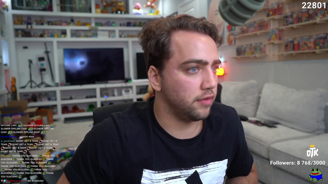 Mizkif checks in on lsf