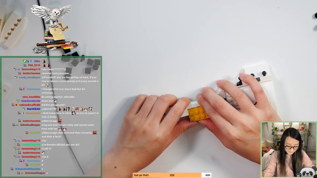 Streamer going wild