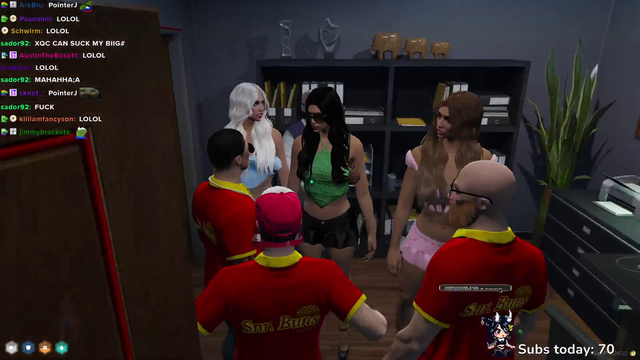 Sodapoppin's 2 bestfriends needs to go the bathroom