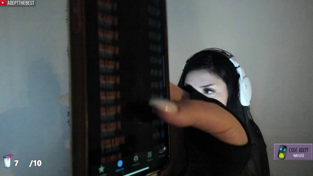 Adept shows her phone no caller id spam calls then proceeds to show her wedding ring and claims she has been married for 3 years