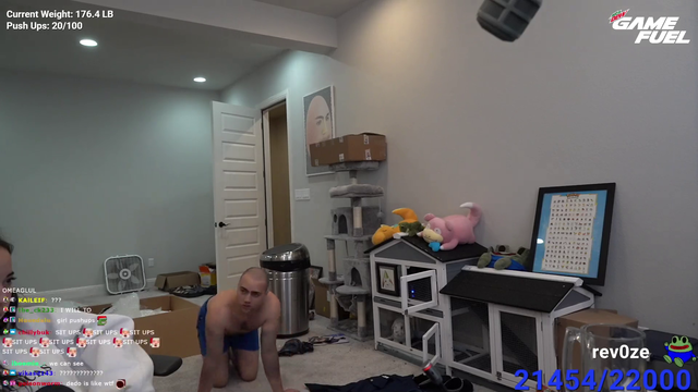 Mizkif makes a joke about the Carson drama and his girlfriend isn't happy...