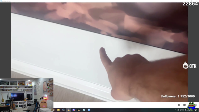 MizKif let an Artist draw a Napoleon-style painting for his EGO