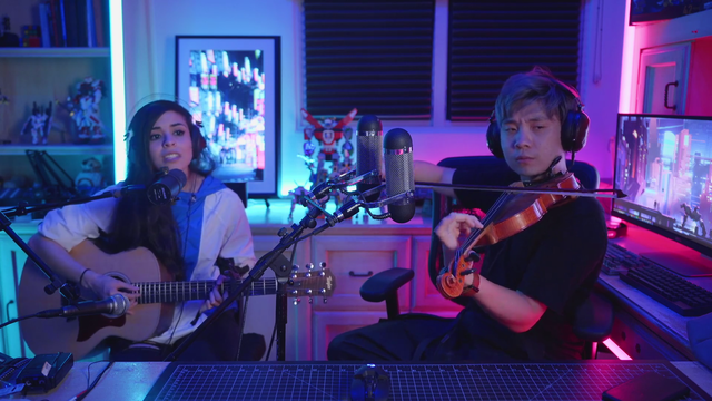 SleightlyMusical & Lunity Perform "7 Rings"