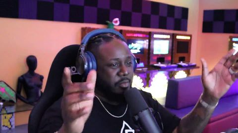 T-Pain gets car rammed by snipers while trying to setup Forza online