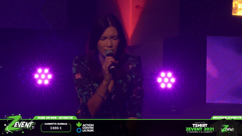 French charity event starts off with a concert in front of the attending streamers