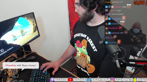Houseanabi logs into new PC he got from LinusSexTips