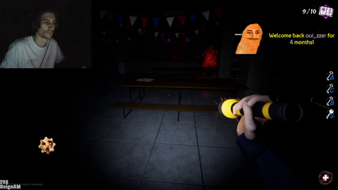xQc has the same reaction to a jumpscare twice in a row